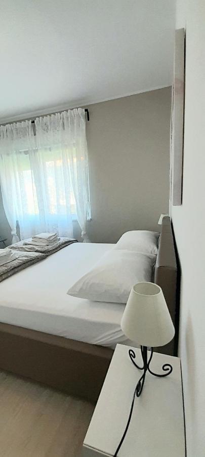Villa Roso Kaštela Buitenkant foto